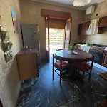Piccolo Paradiso Vicino A Stazione E