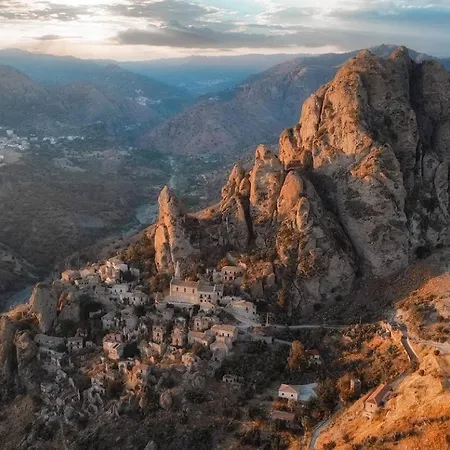 Piccolo Paradiso Vicino A Stazione E Apartman Villa San Giovanni