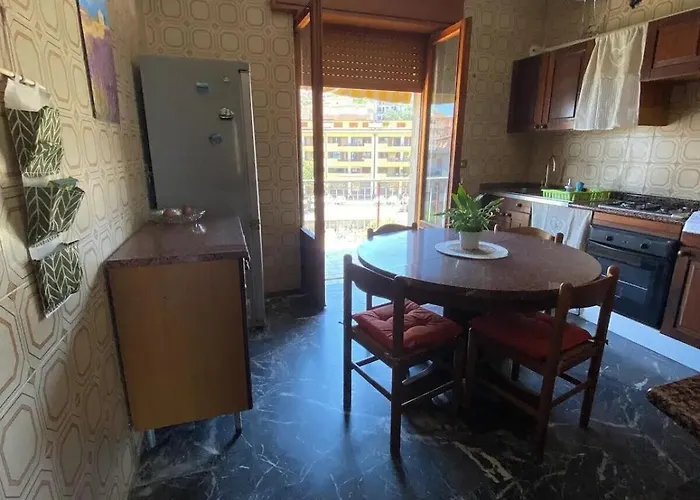 Piccolo Paradiso Vicino A Stazione E