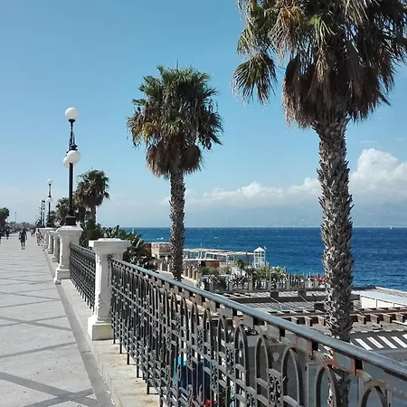 Apartament Piccolo Paradiso Vicino A Stazione E Villa San Giovanni