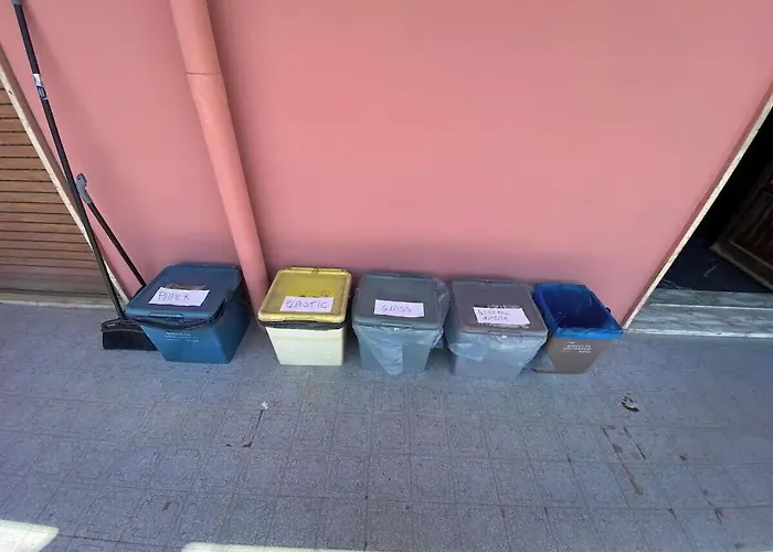 Piccolo Paradiso Vicino A Stazione E דירה *